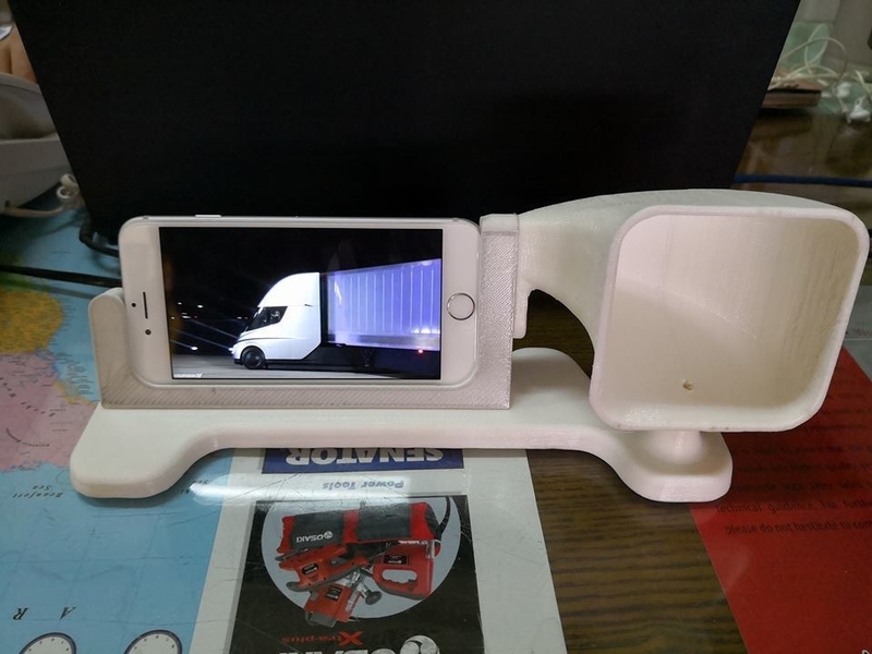 Non Electric Speaker