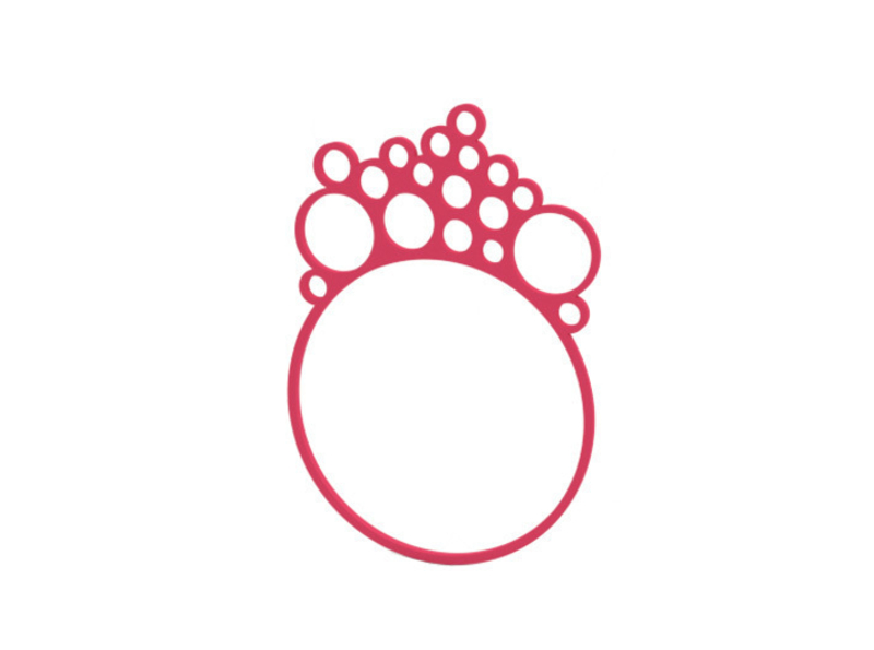 Bracelet with bubble maker