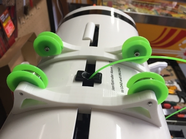 Remix of Top mounted spool holder Robo 3d R1 + plus