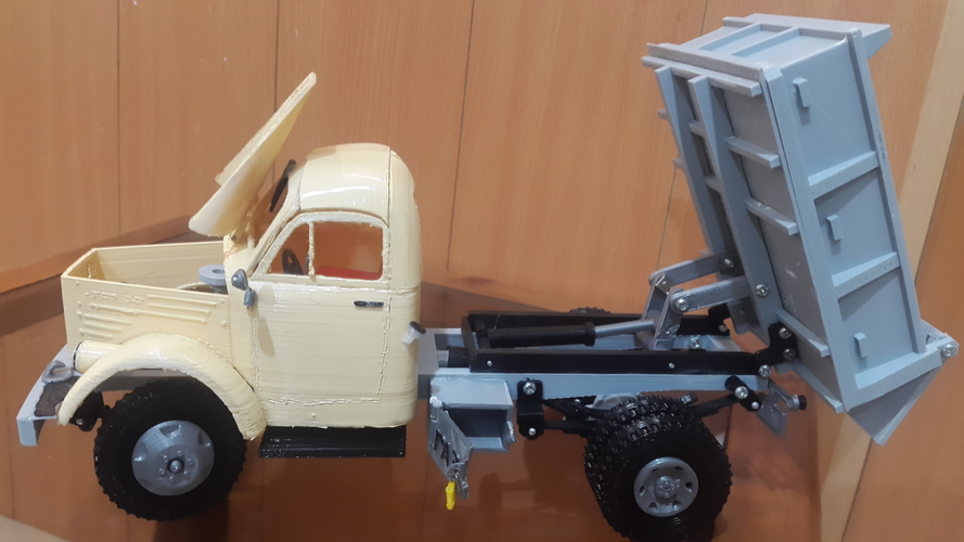 Russian Classic Truck Gaz 51  -  1/18  -  Full detail 3D Print 182386