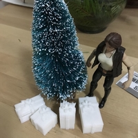 Holiday Present Box (1:18 scale) - Thumbnail 2