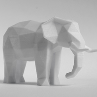 Low Poly Elephant Art Sculpture - Thumbnail 1