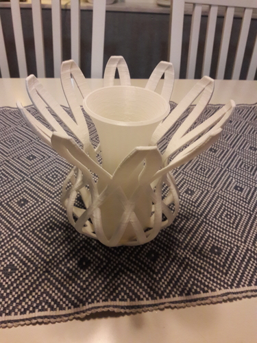 Vase - Intertwined flower 3D Print 186573