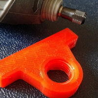 Dremel 3000 thread on holder. - Thumbnail 2