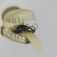 Hungry Hanger - Thumbnail 2
