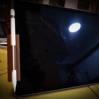 Apple Pencil with Smart Cover clips for iPad Pro - Thumbnail 1