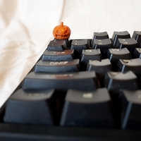 Evil Pumpkin Keycap for Cherry MX - Thumbnail 4