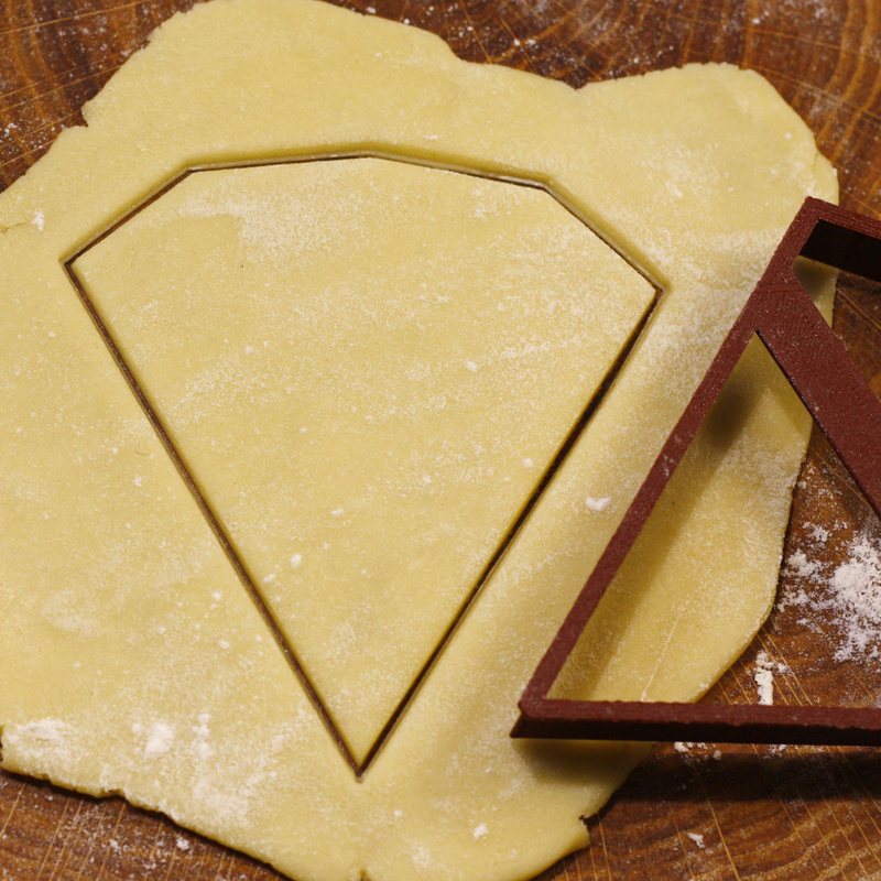 Diamond cookie cutter for professional