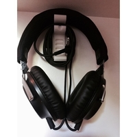Simple Headphone Hanger/Mount - Thumbnail 1