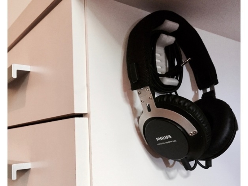 Simple Headphone Hanger/Mount