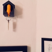 Simple Birdhouse Key Holder - Thumbnail 3