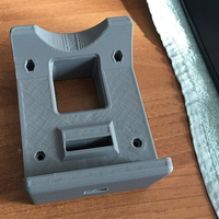 HP 22es monitor - 75mm VESA adapter - Thumbnail 1