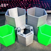 Modular USB & Pen Holder 3000 - Thumbnail 1