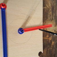 Pair of compasses - Thumbnail 3
