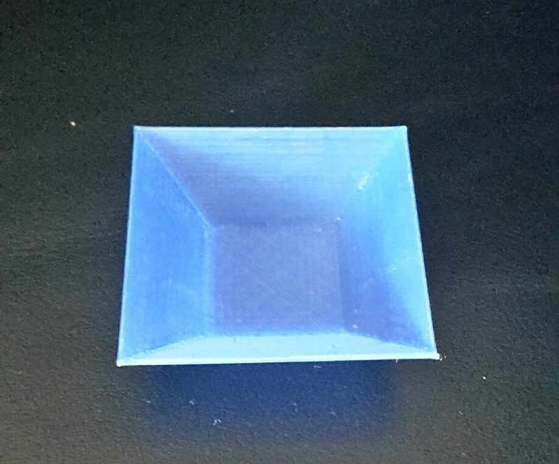 Small square bowl