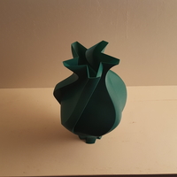 Leave Vase - Thumbnail 2