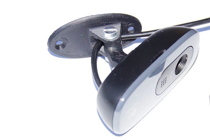 Mount Logitech C270