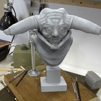 Alien Bust - Thumbnail 3