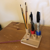Art Caddy with USB Storage - Thumbnail 1