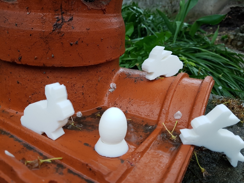 FIGURINE RABBIT EASTER