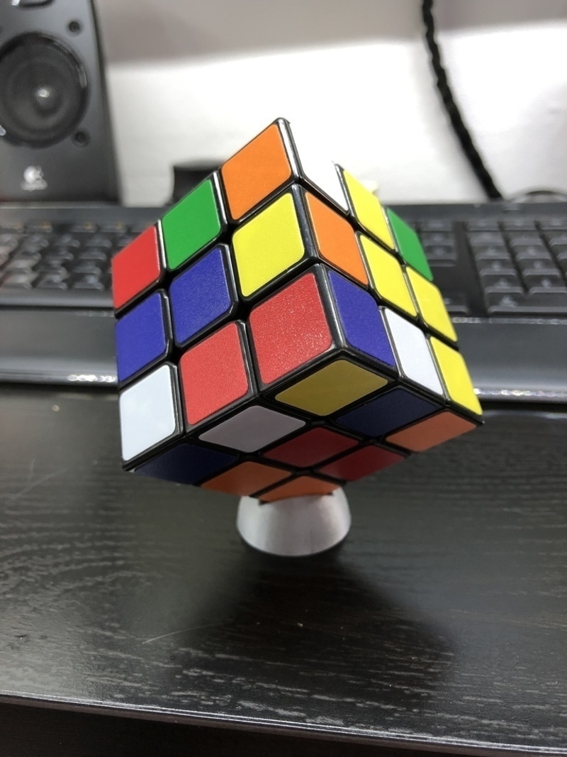 Corner Cube Base Stand - Pinshape