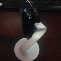 Small Bluetooth Headset Desk Stand 3D Printing 198285