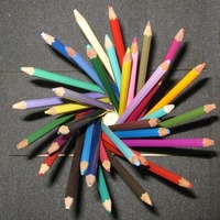 Hyperboloid with base, desktop pencil holder - Thumbnail 8