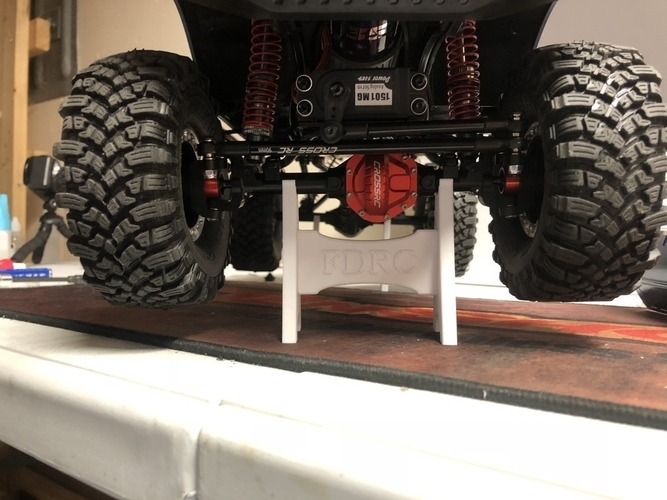 RC Truck Axle Stand for Shelf Display 3D Print 200262