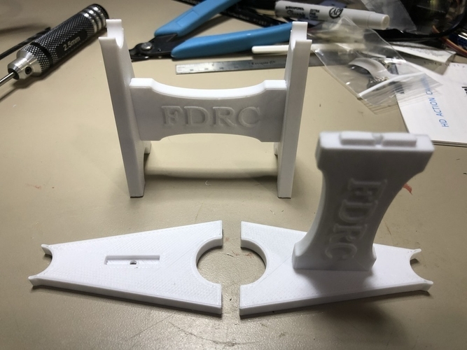 RC Truck Axle Stand for Shelf Display 3D Print 200263