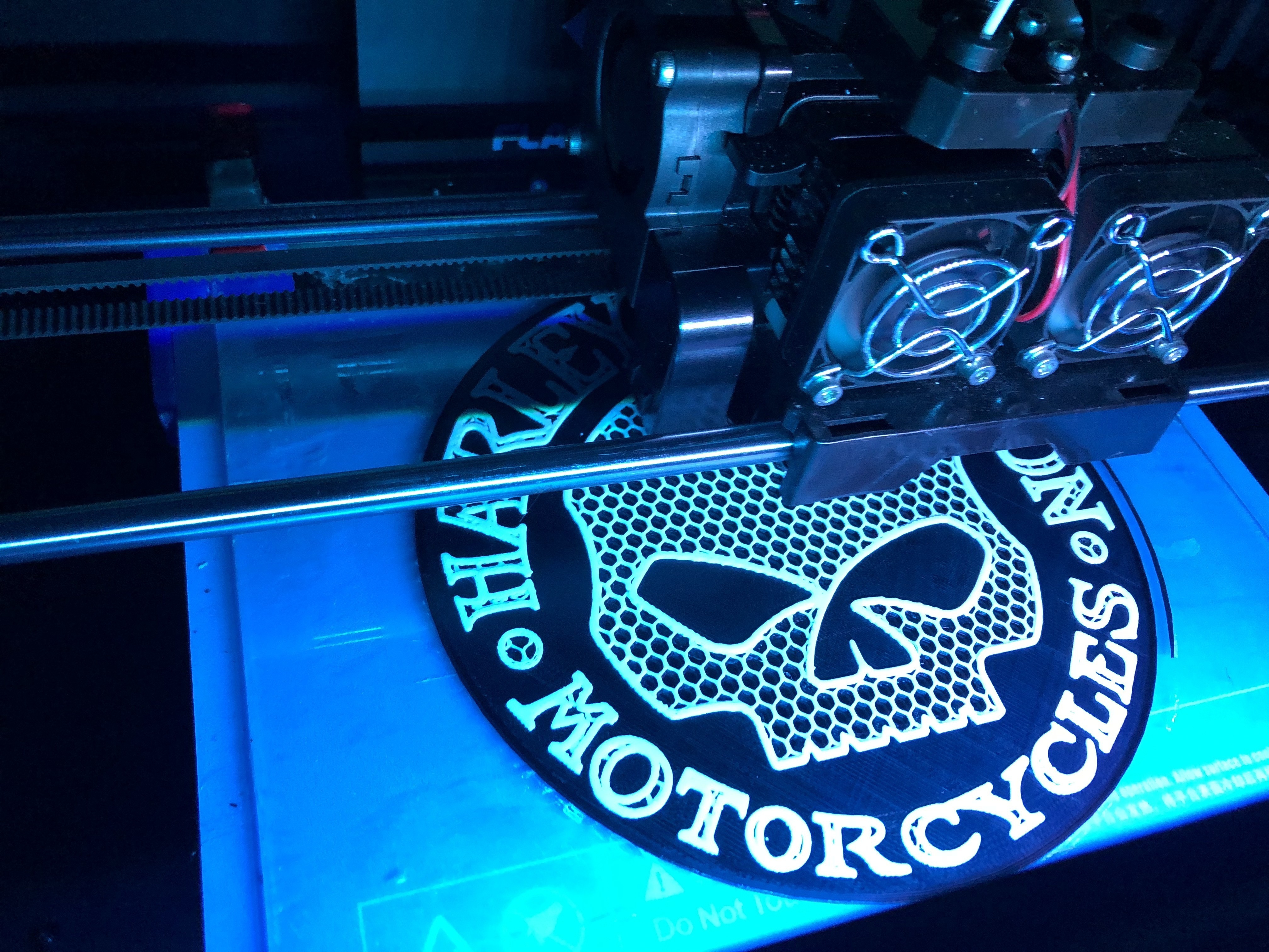 https://assets.pinshape.com/uploads/image/file/200415/harley-davidson-willie-g-skull-logo-3d-printing-200415.jpg