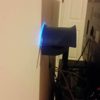 Headphone stand with EL wire - Thumbnail 2