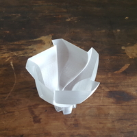 Unfolding Flower Vase Lampshade - Thumbnail 3