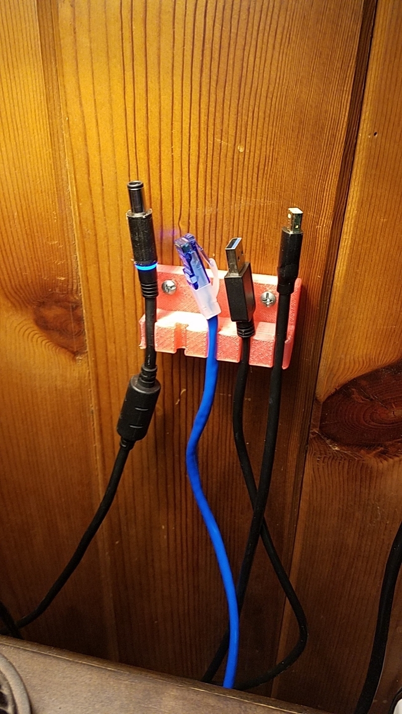 5 Cable Organizer