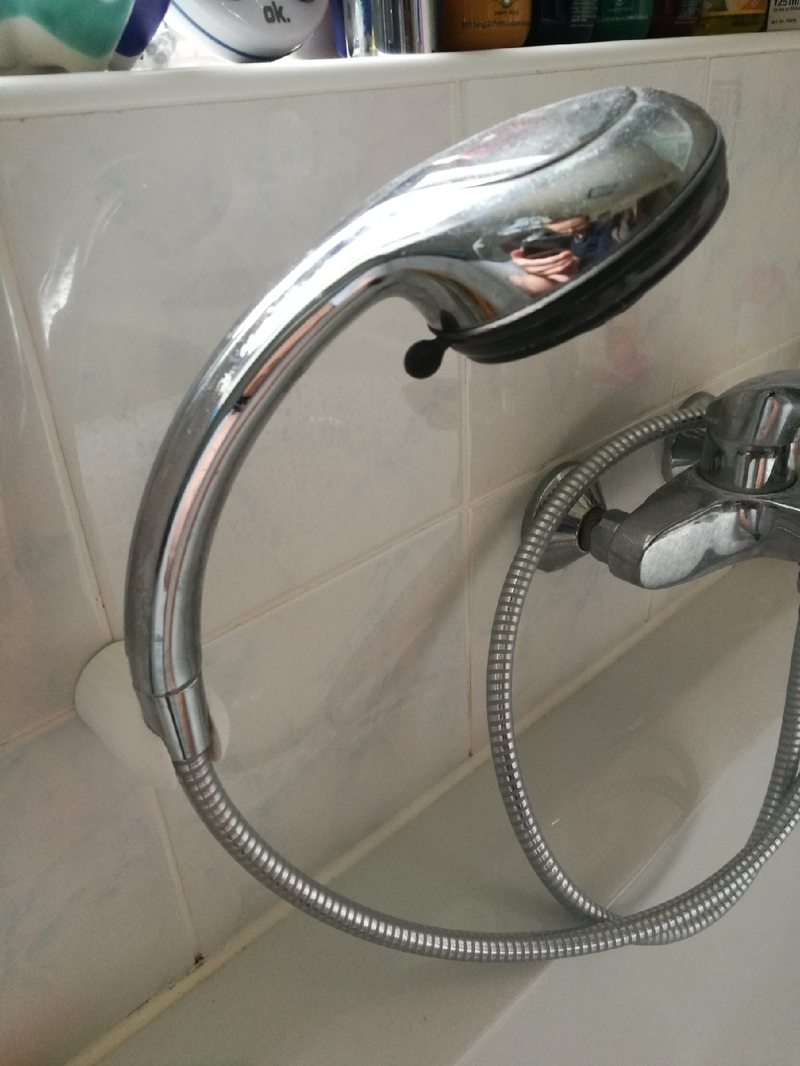 Showerheadholder