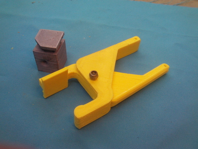 Filament Cutter (3mm) 3D Print 203047