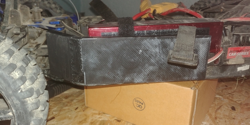 rc reely extreme v4 -  v6 chassi cover