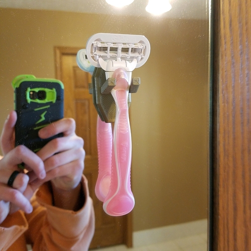 Shaving Razor Suction Cup Shower Hanger 3D Print 204121