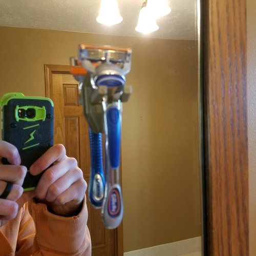 Shaving Razor Suction Cup Shower Hanger 3D Print 204126