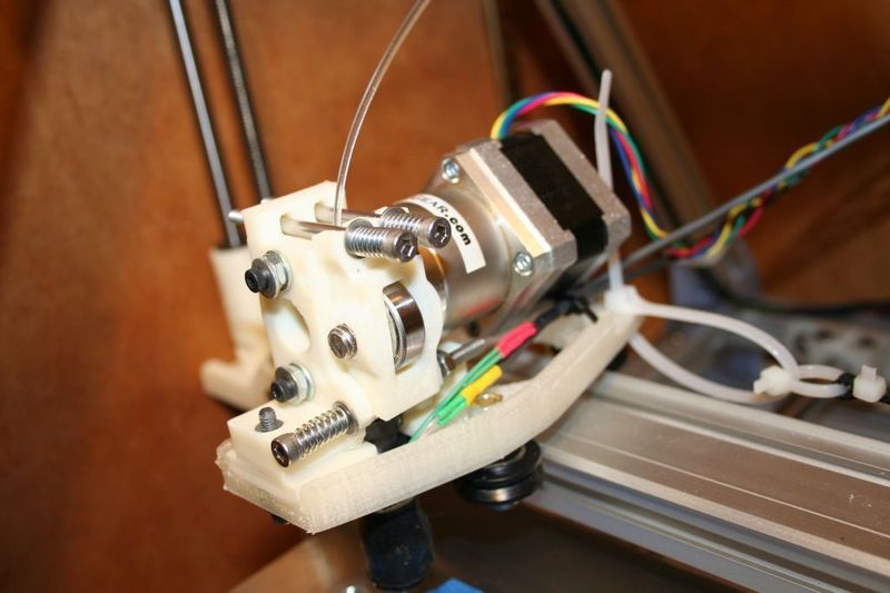 Makerslide X-Axis Sled for Makergear extruder