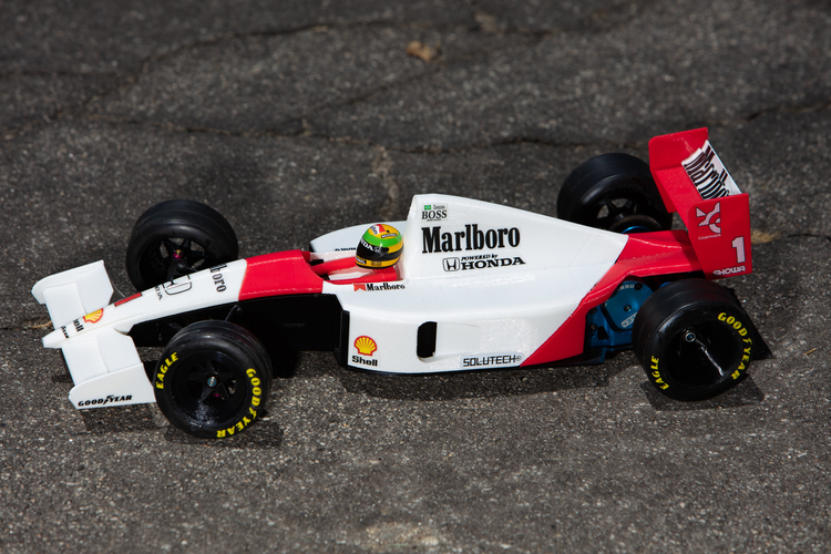 Aryton Senna's Mclaren MP4/6 3d Printed RC Car