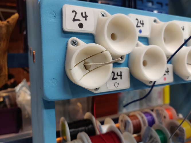 No-Slip Guide for Wire Rack 3D Print 208867