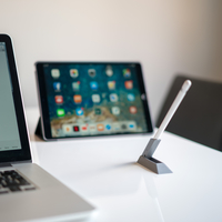 Apple pencil holder/charger - Thumbnail 1