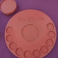 Essential oil and pedestal diffuser display - Thumbnail 2