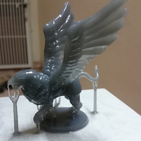 Griffin - Thumbnail 2