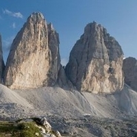 Tre Cime di Lavaredo  (peaks of Lavaredo) - Thumbnail 2