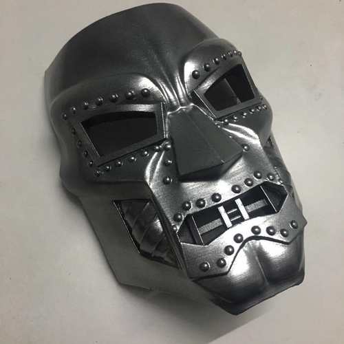 ​Doom mask - Helmet Marvel Cosplay 3D print model 3D Print 211302