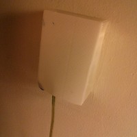 Outlet cover with  - Thumbnail 5