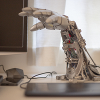 Iron Lamp - Thumbnail 1