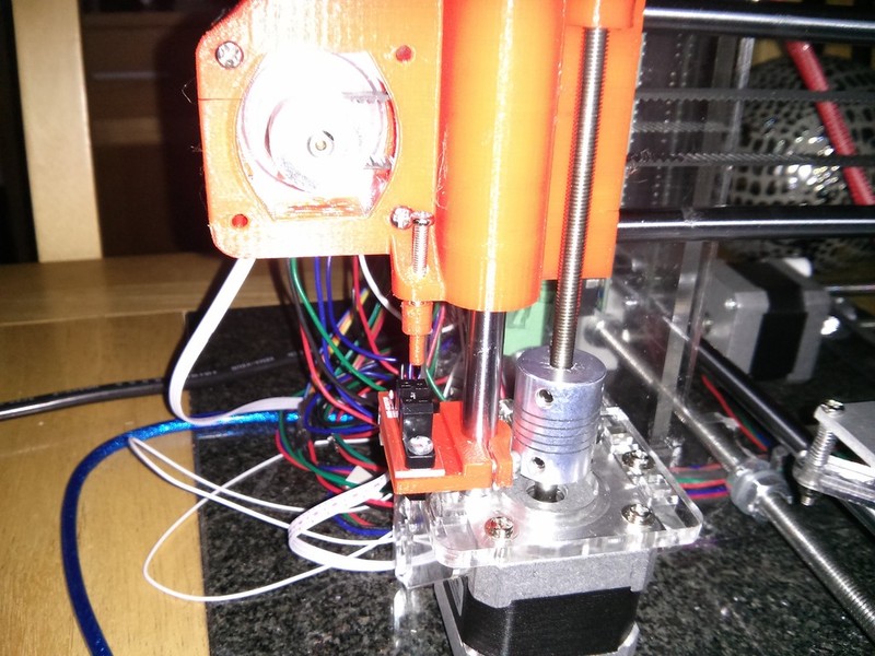 Prusa i3 Z axis mount for optical endstop