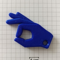 Circle game keychain okay sign - Thumbnail 3